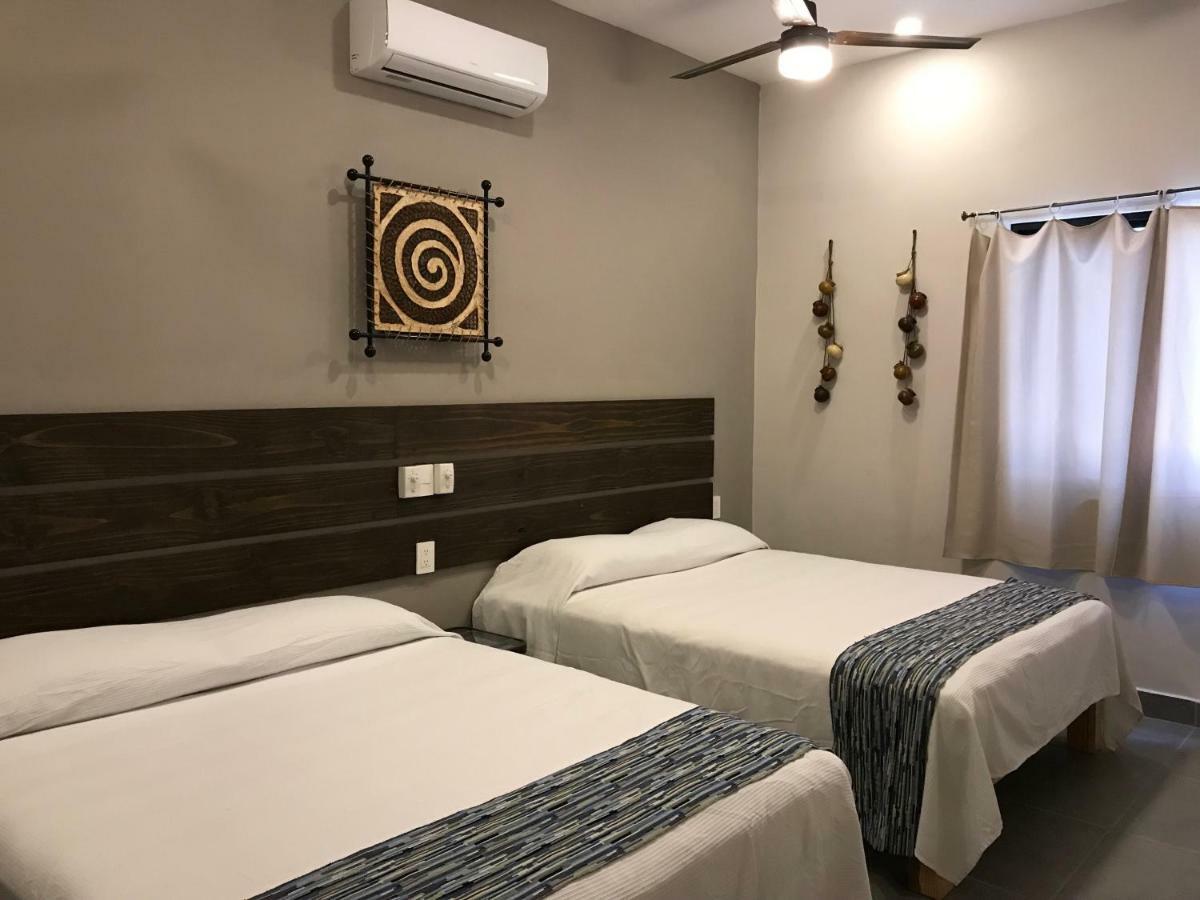 Hotel Playa Azul Саюліта Екстер'єр фото